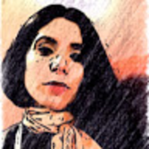 Meet your Posher, Natasha - Picture 1 of 1